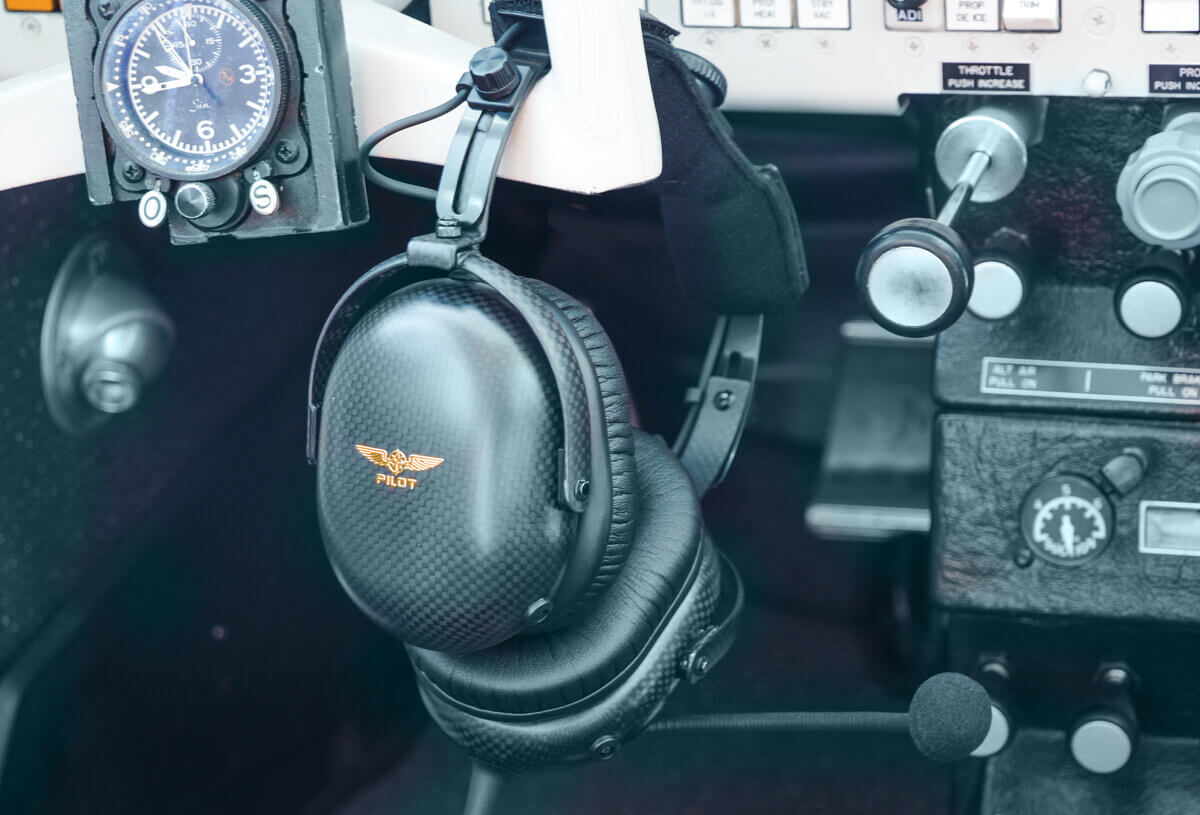 Design4Pilots PM6 ANR Piloten-Headset mit PJ Stecker