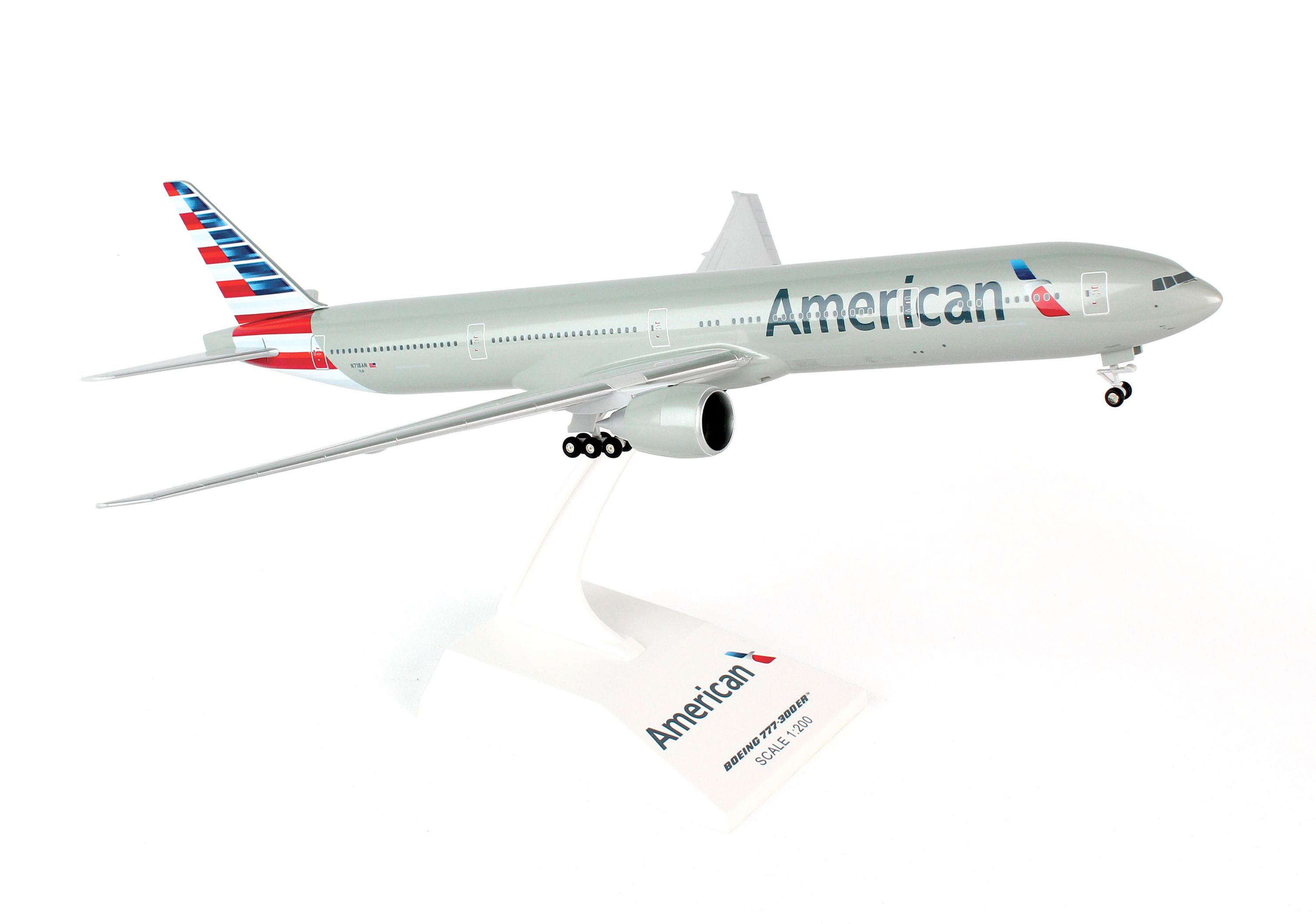 SkyMarks Flugzeugmodell American Airlines Boeing 777-300 Maßstab 1:200