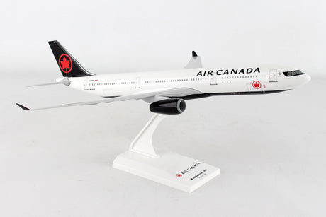 SkyMarks Flugzeugmodell Air Canada - Airbus A330-300  New Livery (1:200)